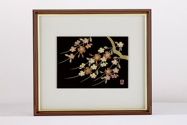 セール✨台湾陶芸美術色絵　レトロ　陶器絵　額装　額掛け、額立て　伝説の動物　麒麟 圧巻「上絵金彩花文麒麟鈕大香炉」：横山美術館「錦光山と帯山