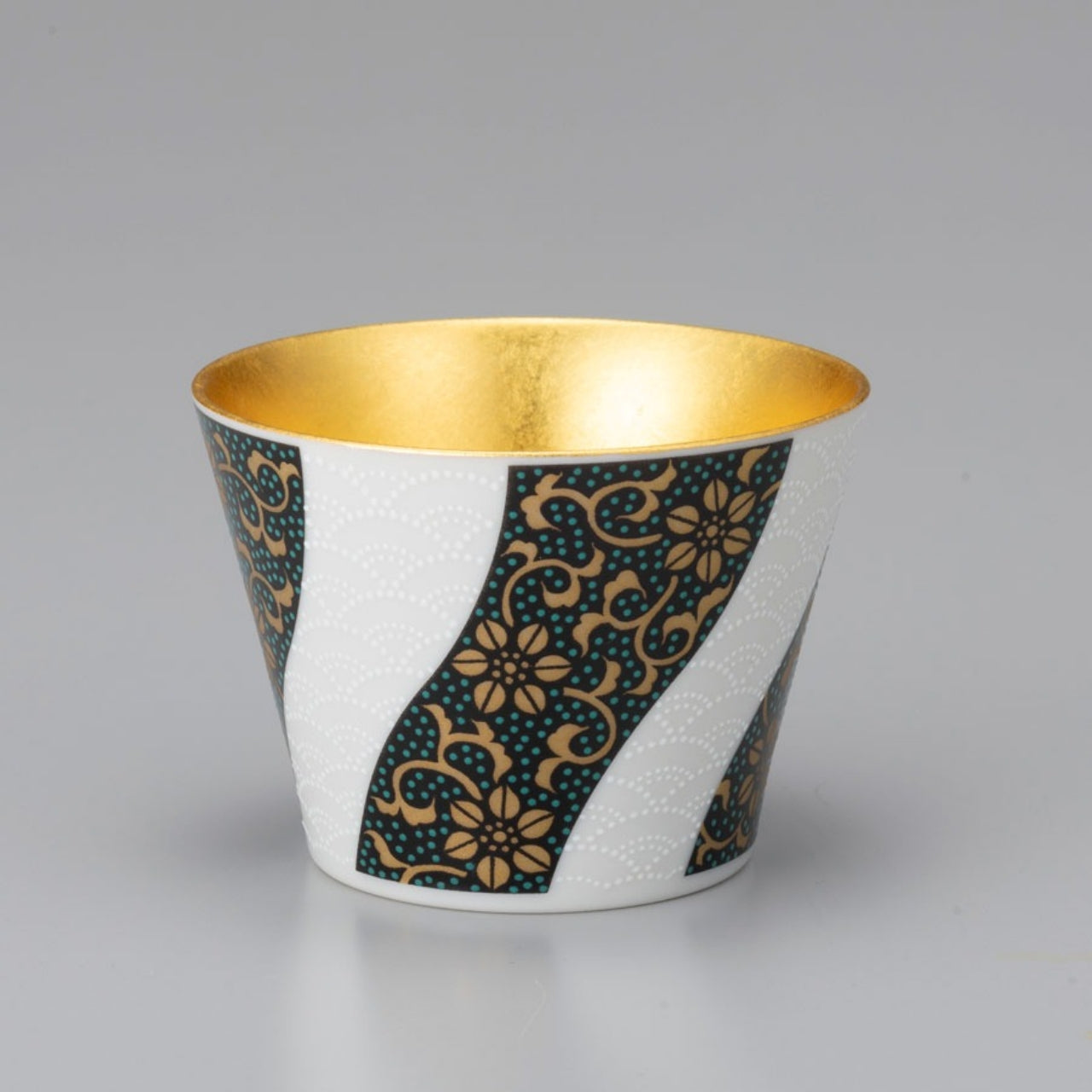 Drinkware, Cup, Aochibu - Kutani ware, Kanazawa gold leaf