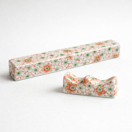 書道用品 「桜文様文鎮 桜文様筆架 セット 手描き」 九谷美陶園 寺前瑛生 九谷焼 陶磁器