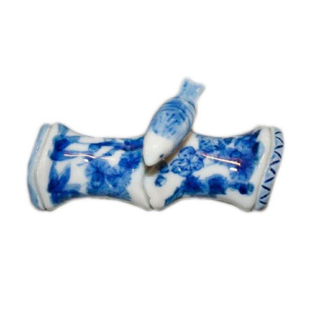 書道用品 「染付松竹梅文様筆置 手描き」 九谷美陶園 寺前瑛生 九谷焼 陶磁器