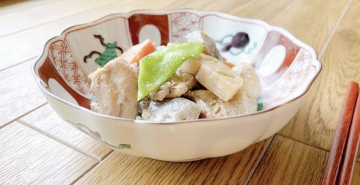 食器 「赤絵宝文様五寸輪花鉢 手描き」 九谷美陶園 寺前瑛生 九谷焼 陶磁器