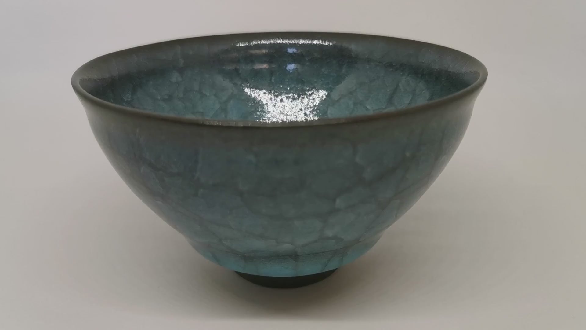 茶道具「翠青瓷茶碗 大」 今泉毅 天目 陶磁器 – Takumi Japan