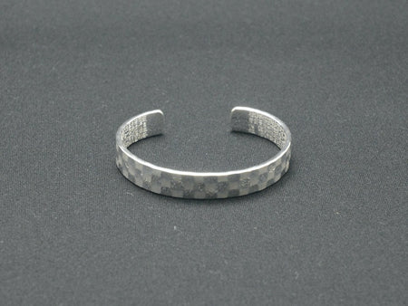 Jewelry, Checkered Heart Sutra bracelet, Medium - Kenichiro Izumi, Tokyo silverware, Metalwork