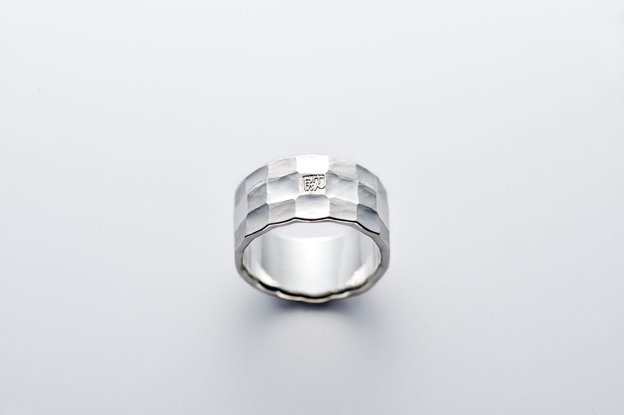 Jewelry, Checkered three-tiered ring - Kenichiro Izumi, Tokyo silverware, Metalwork