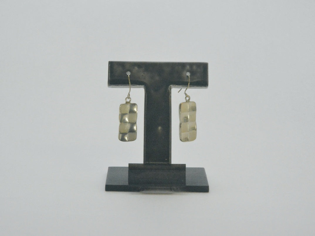 Jewelry, Checkered four-tiered Earrings - Kenichiro Izumi, Tokyo silverware, Metalwork