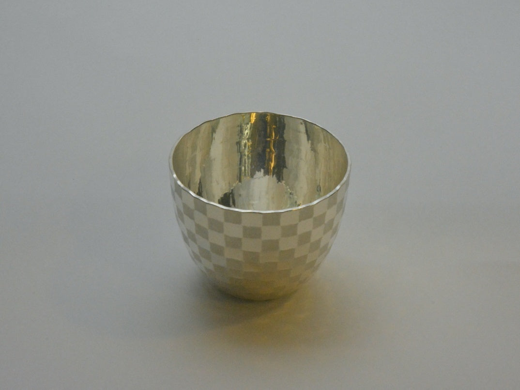 Drinking vessel, Checkered largr sake cup -Award-winning work Kenichiro Izumi,, Tokyo silverware, Metalwork