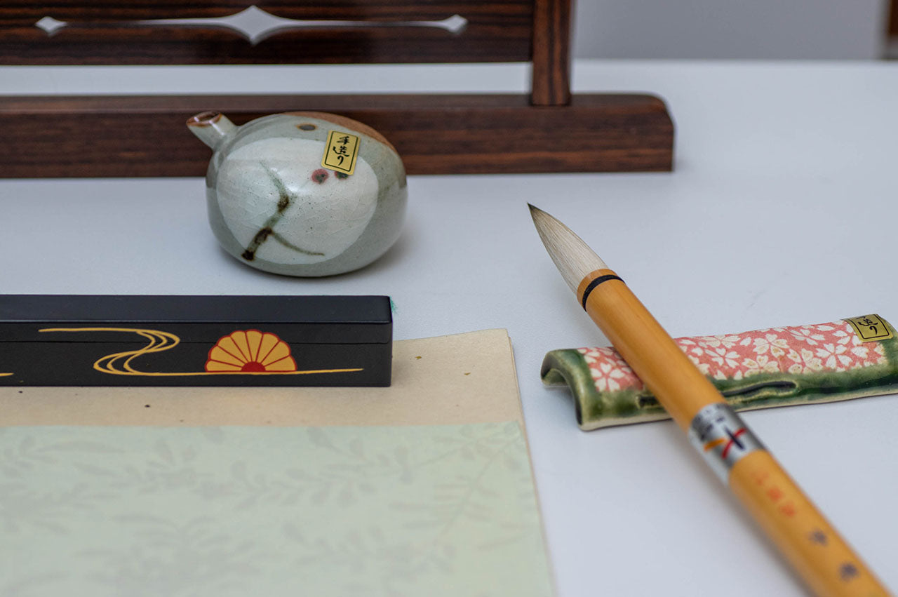 Calligraphy tools, Fuji, White hair, Daruma type, No.3 - Kumano brush, Writing tools