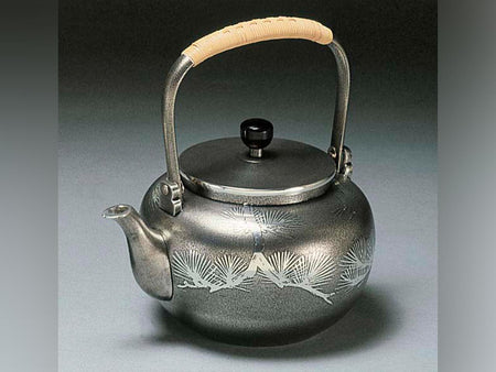 Tea supplies, Kettle Ibushi, Medium - Osaka naniwa pewterware, Metalwork