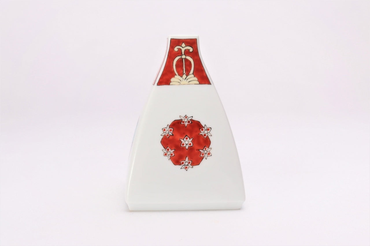 Flower vessel, Single flower vase, Triangle, Round pattern - Kakiemon-kiln, Arita ware, Ceramics