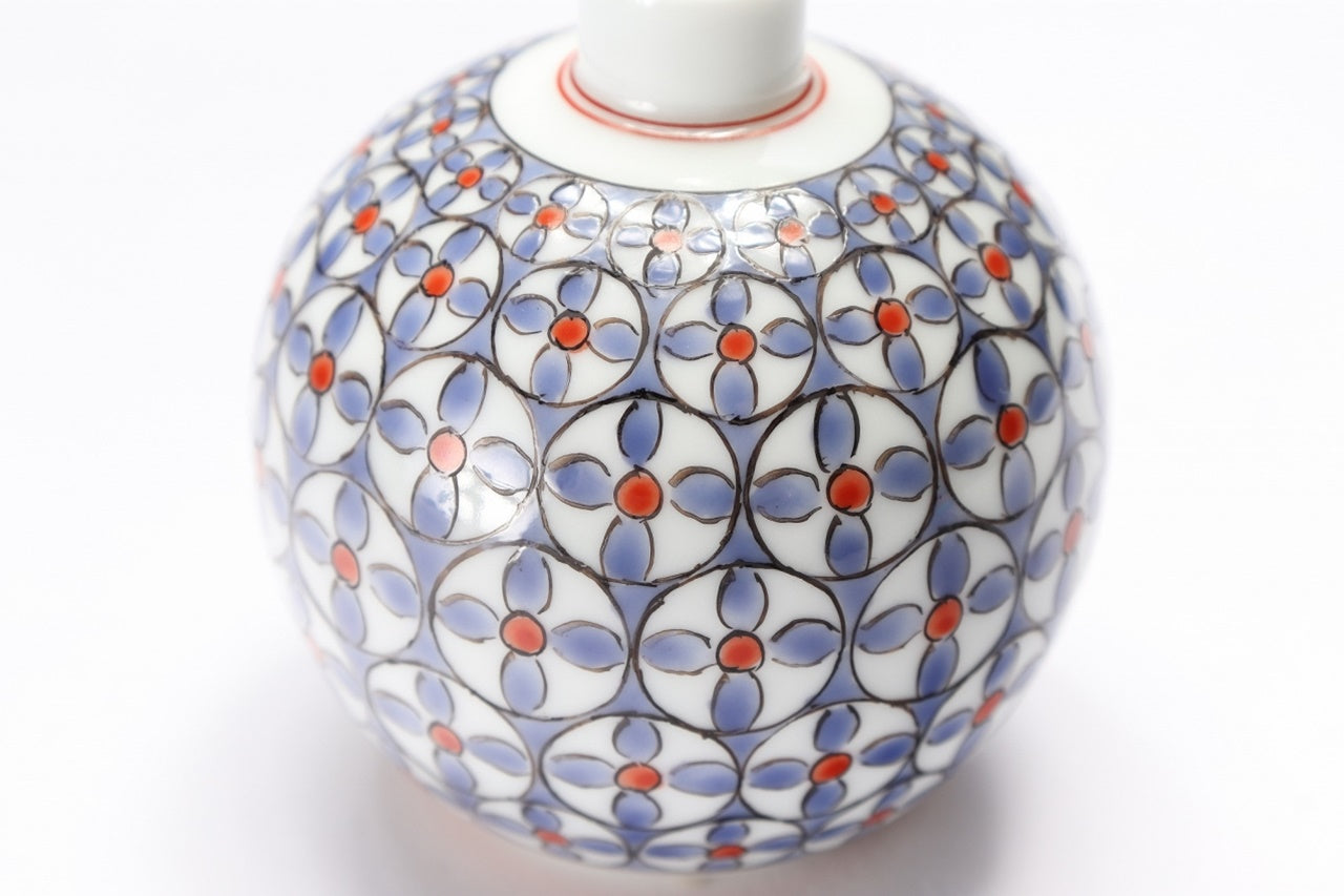 Flower vessel, Single flower vase, Round, Bean pattern - Kakiemon-kiln, Arita ware, Ceramics