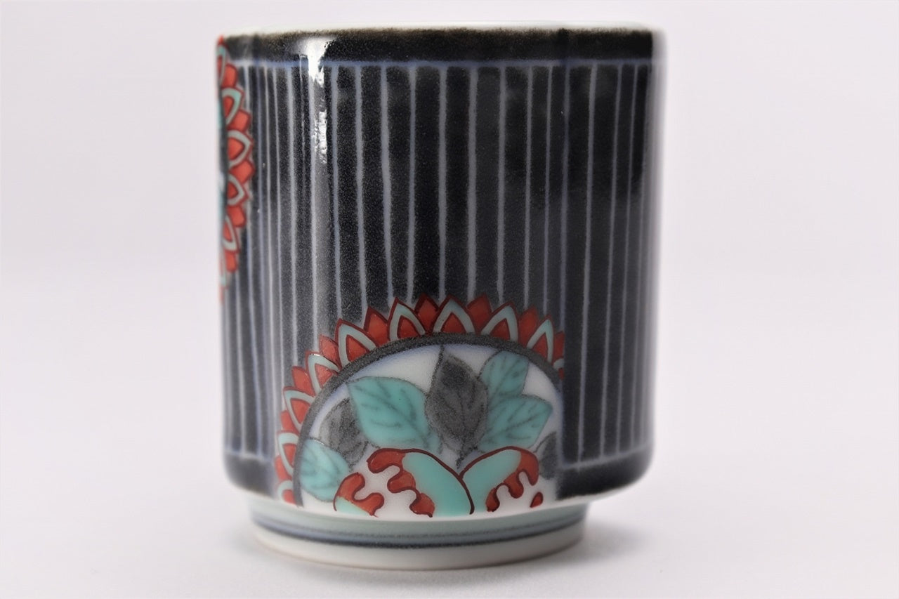 Drinking vessel, Large sake cup, Ink black Sumi-hajiki, Three fruits - Imaizumi Imaemon XIV, Arita ware, Ceramics