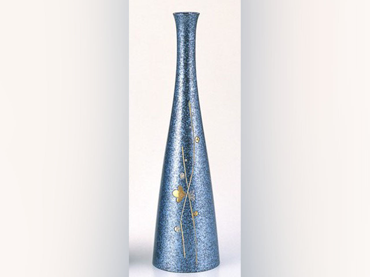 Flower vessel, Single flower vase, Plum blossom Triangular - Yariume, Takaoka copperware, Metalwork