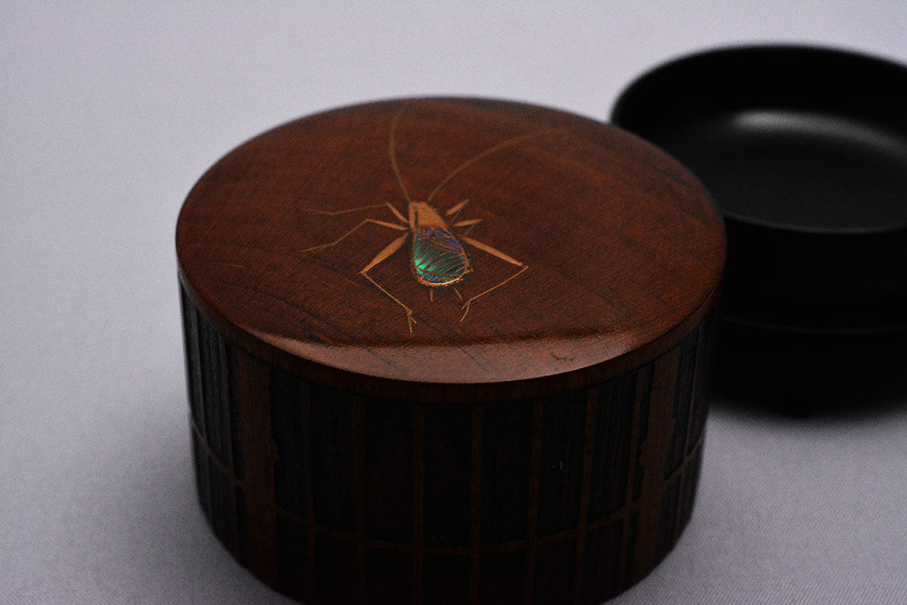 Tea ceremony utensils, Incense container, Insect cage with bell cricket, Maki-e - Sanao Matsuda, Echizen lacquerware