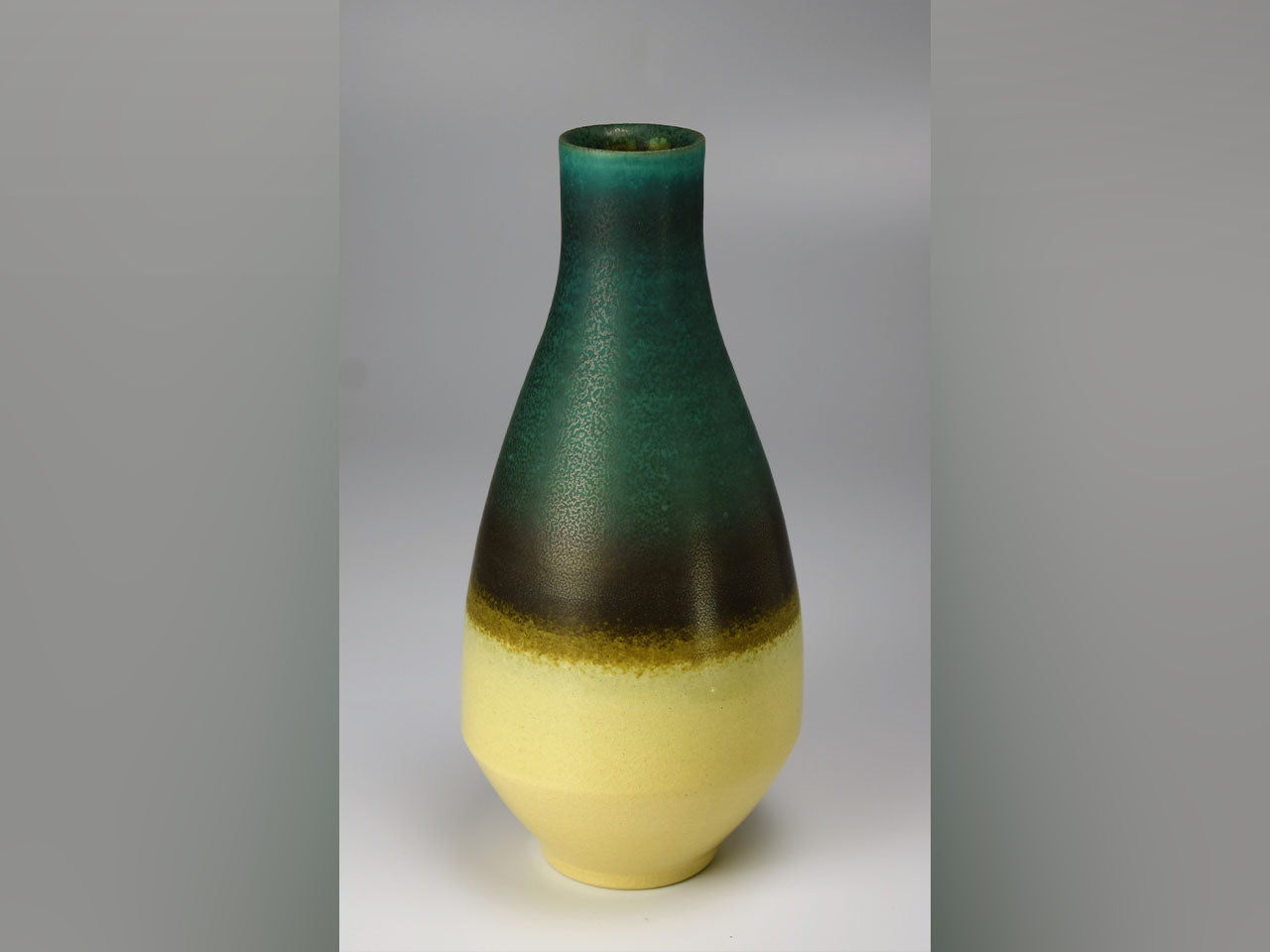 Flower vessel, Green coloring vase - Hideki Inoue, Kasama ware, Ceramics