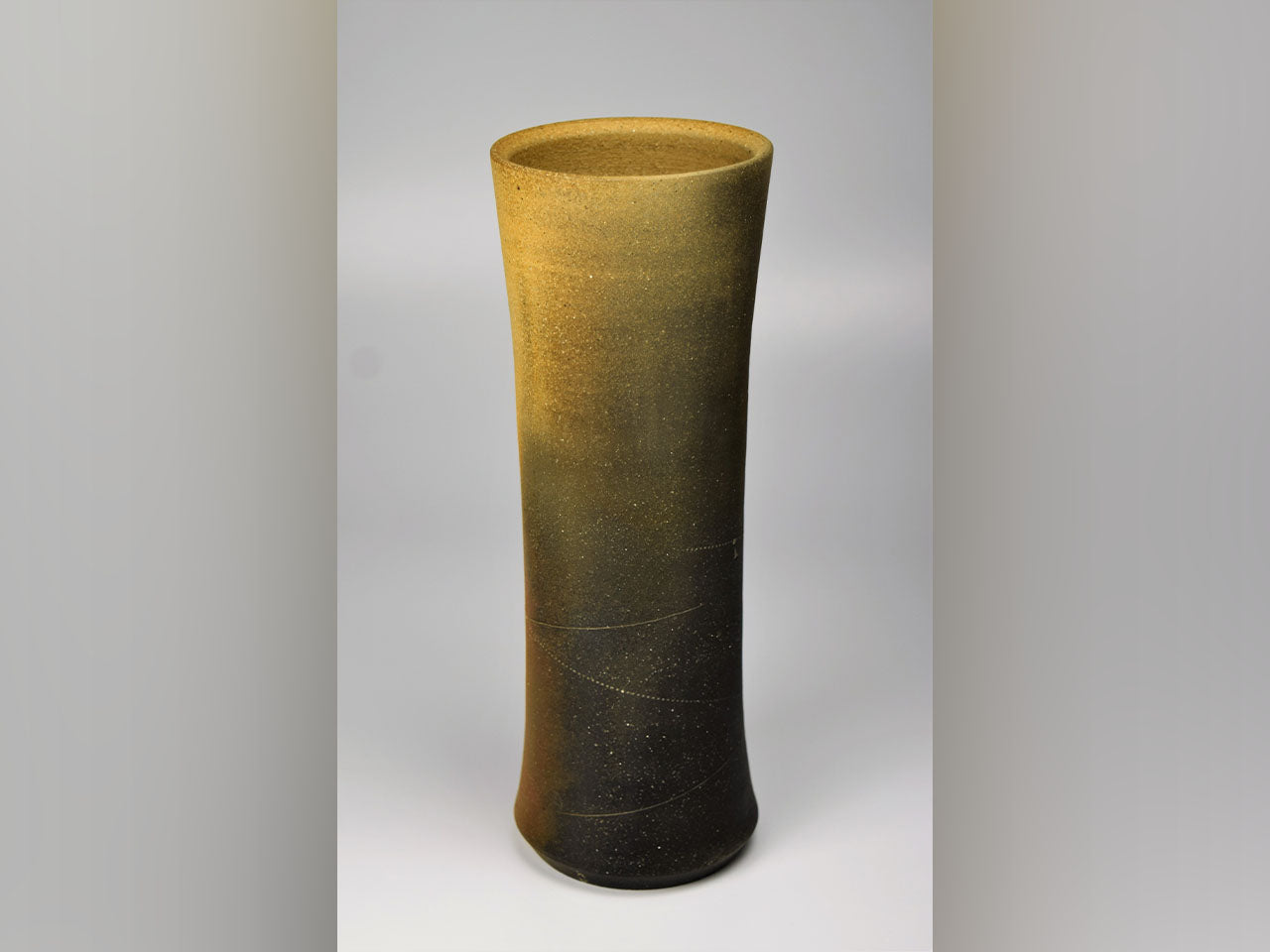 Flower vessel, Vase, Carbonized kiln-change, Medium - Hiroshi Kikuchi, Kasama ware, Ceramics