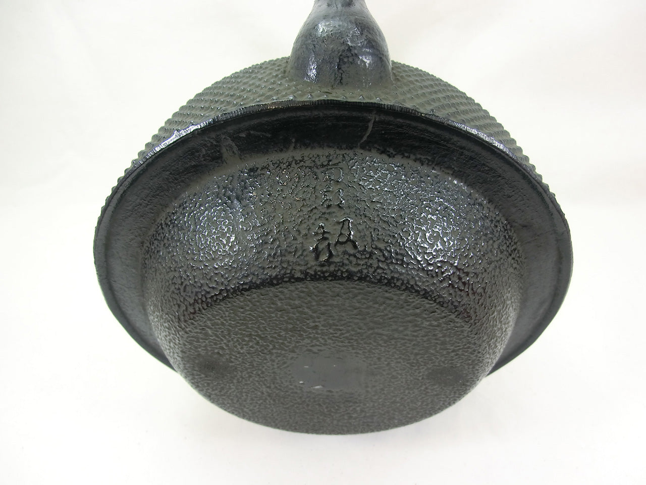 Tea supplies, Iron kettle, Shinmandai Arare, Black, 1.3L - Yoshinorii Oikawa, Nambu ironware, Metalwork