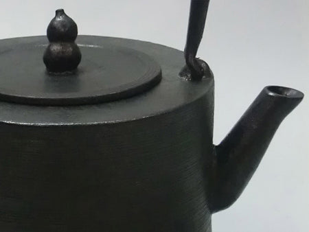 Tea supplies, Iron kettle, Fine thread, Cylindrical shape, Black, 0.8L - Ryo Murakami , Nambu ironware, Metalwork