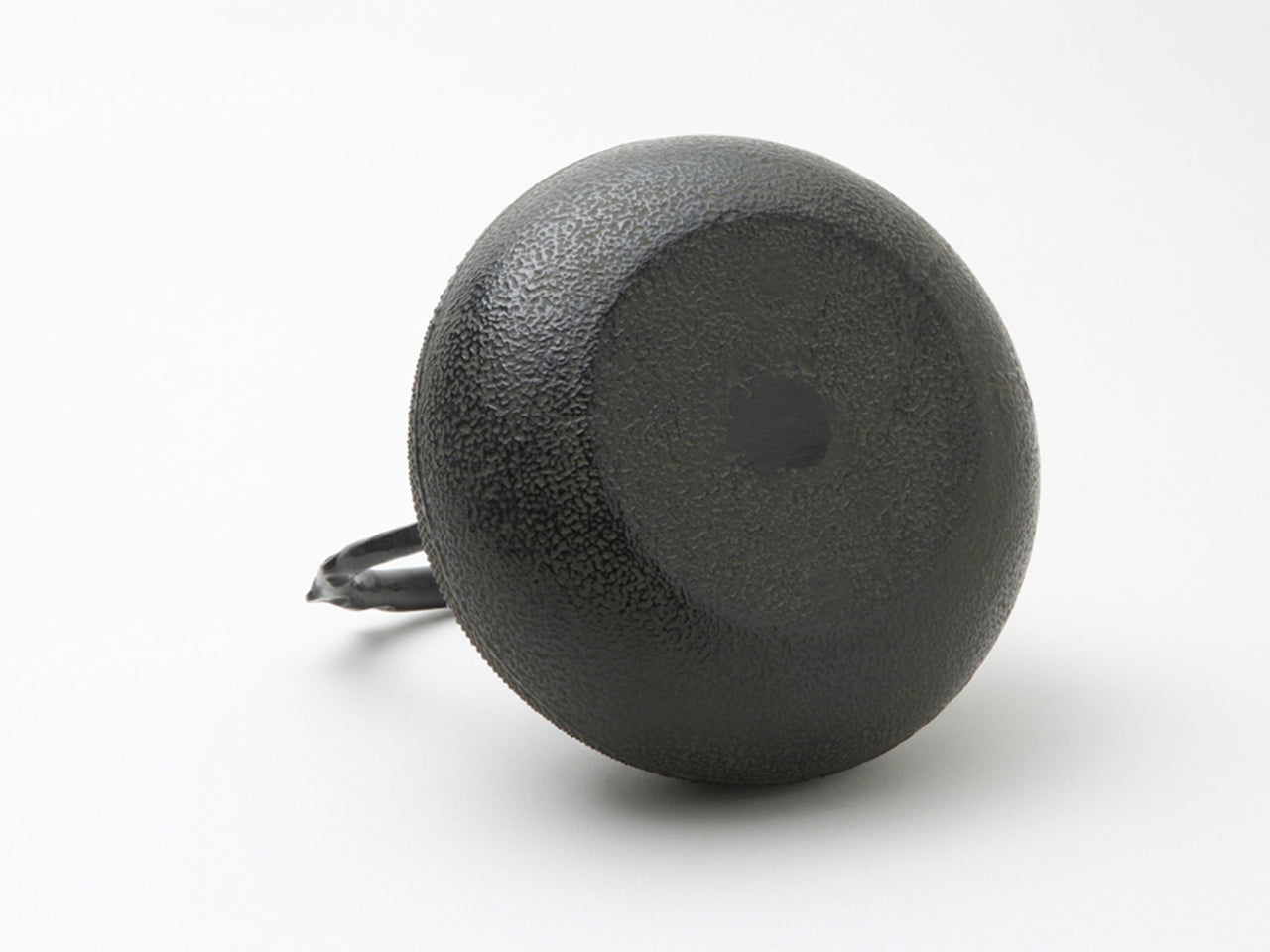 Tea supplies, Iron kettle, Houju Arare Black, 1.4L - Yoshinori Oikawa, Nambu ironware, Metalwork