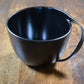 カフェ用品 「欅曲げ取っ手コーヒーカップ」 小園敏樹 鎌倉彫 漆器