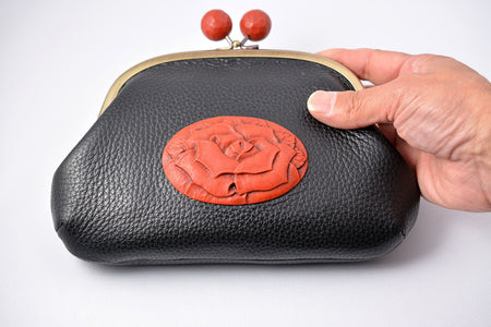 Fashion accessories, Clasp bag, Rose carving, 6-sun size - Toshiki Ozono, Kamakura carved lacquerware