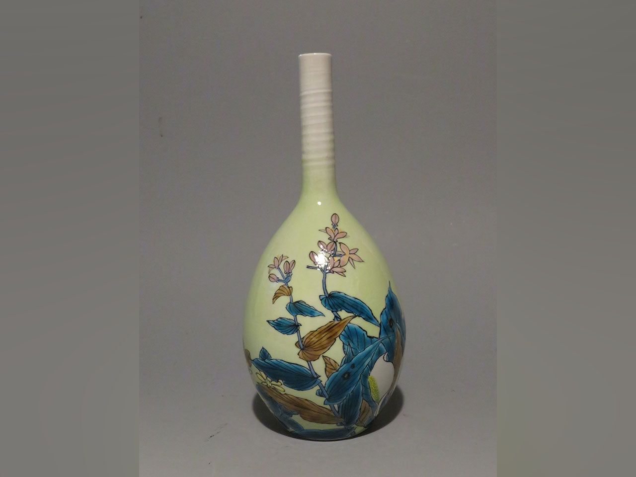 Flower vessel, Single flower vase, Colored glaze, Wild flower, Hand-drawn - Yoshihiro Yamaguchi, Kutani ware, Ceramics