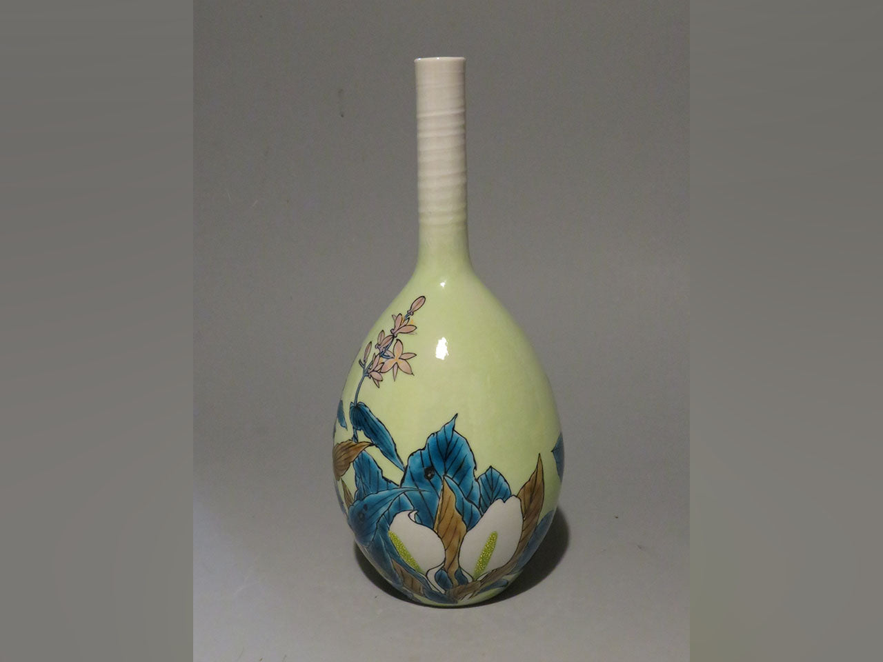 Flower vessel, Single flower vase, Colored glaze, Wild flower, Hand-drawn - Yoshihiro Yamaguchi, Kutani ware, Ceramics