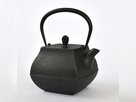 Tea supplies, Small iron kettle, Rock garden, 0.8L - Nambu ironware, Metalwork